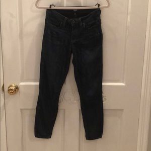 Paige Verdugo Crop size 27